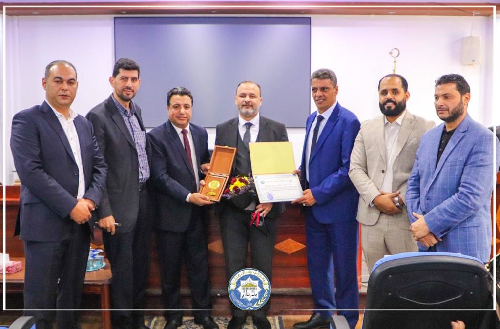 المركز يضع اللمسات الأخيرة لتطوير أكبر مركز بيانات (DATA CENTER) بالجامعة