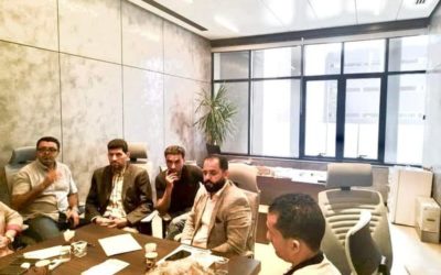 مسجل عام الجامعة ورئيس مركز المعلومات والتوثيق يجتمع مع مسجلي الكليات